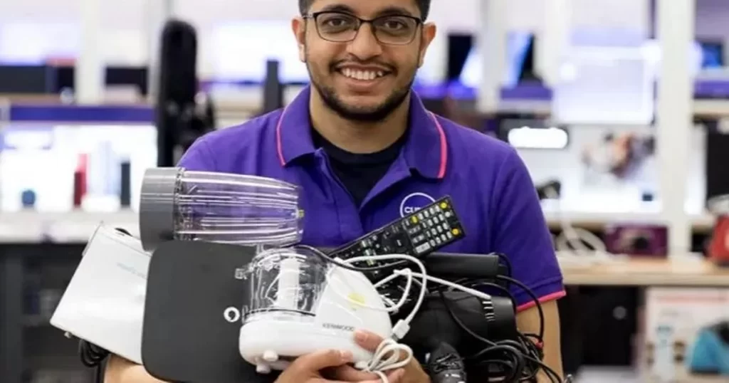 Currys doubles tech recycling reward as they urge shoppers to bring in unwanted gadgets Currys doubles tech recycling reward as they urge shoppers to bring in unwanted gadgets